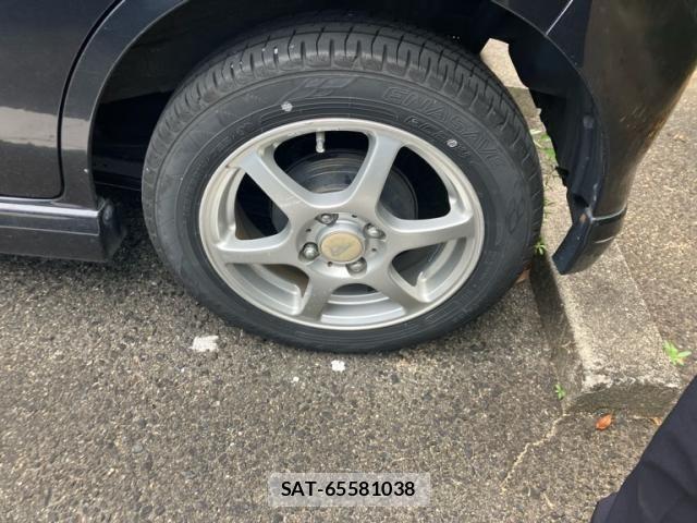 Suzuki WAGON R 2009-10 8884634-5