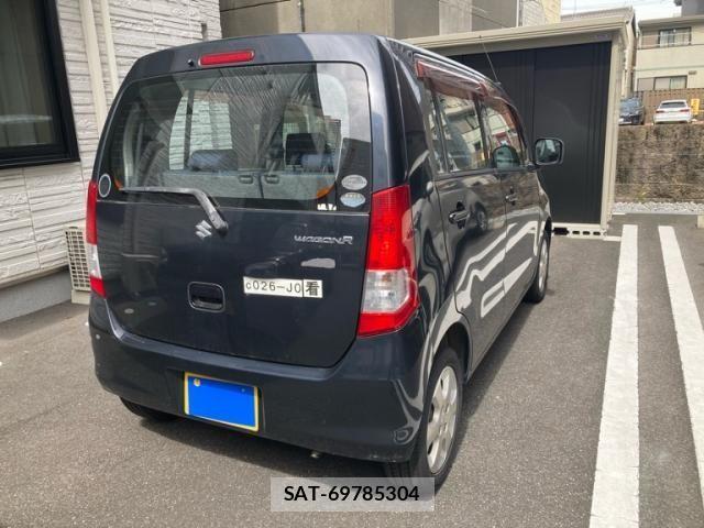 Suzuki WAGON R 2009-10 8884636-4