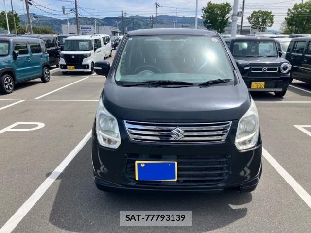 Suzuki WAGON R 2014-02 6615778-0