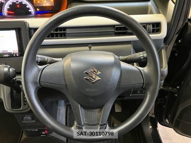 Suzuki WAGON R 2017-02 6818083-17