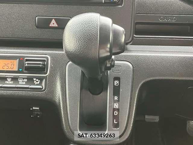 Suzuki WAGON R 2022-02 6818079-6