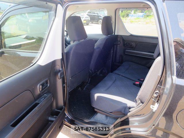 Suzuki WAGON R 2017-12 6915552-6