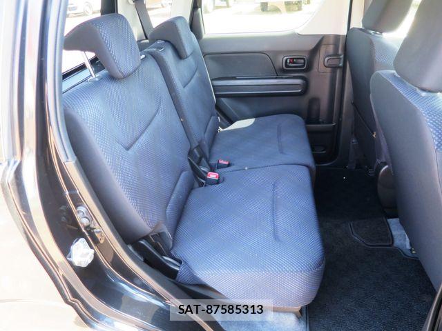 Suzuki WAGON R 2017-12 6915552-8