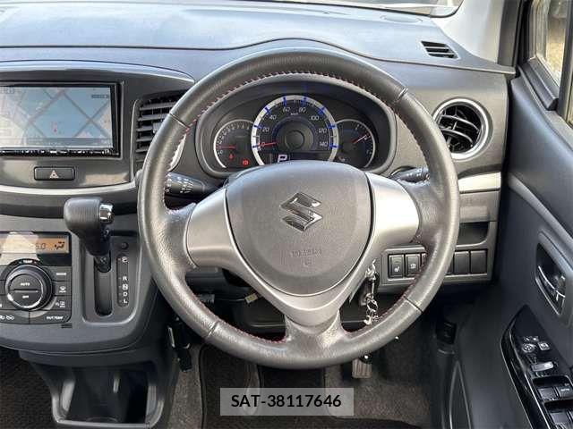 Suzuki WAGON R 2014-01 6915542-14