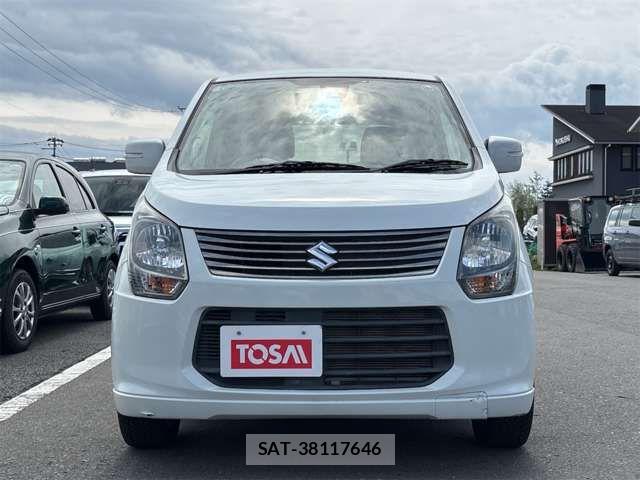 Suzuki WAGON R 2014-01 6915542-17