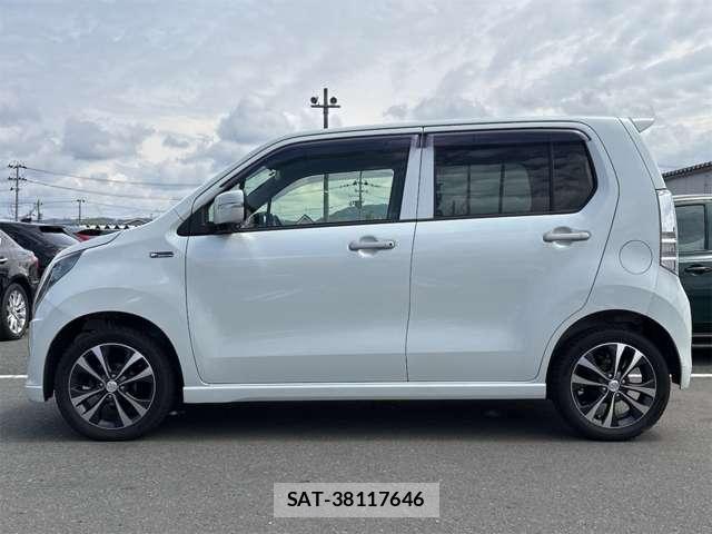 Suzuki WAGON R 2014-01 6915542-23