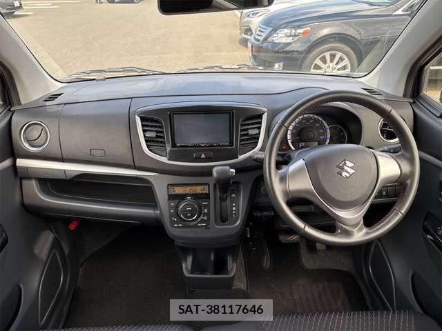 Suzuki WAGON R 2014-01 6915542-4