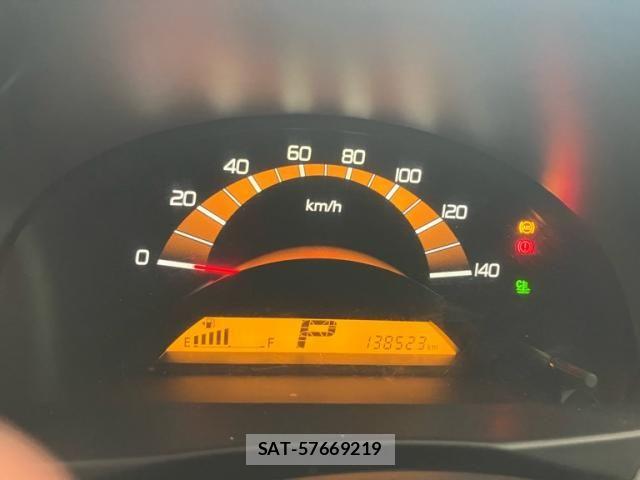 Suzuki WAGON R 2010-11 6915553-16