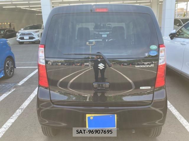 Suzuki WAGON R 2016-03 7061445-11