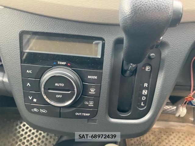 Suzuki WAGON R 2013-06 7227309-18