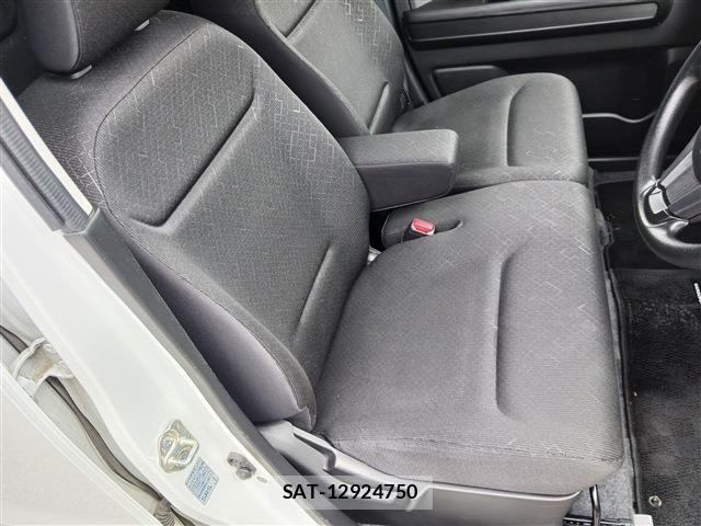 Suzuki WAGON R 2021-05 7227310-13