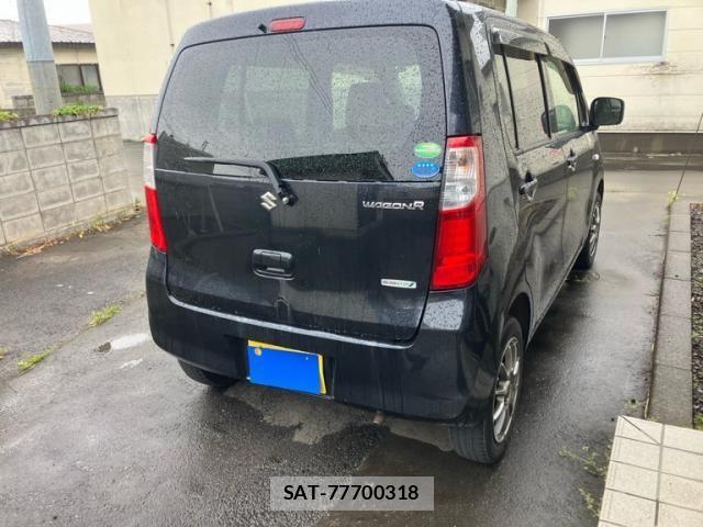 Suzuki WAGON R 2013-08 7227308-5
