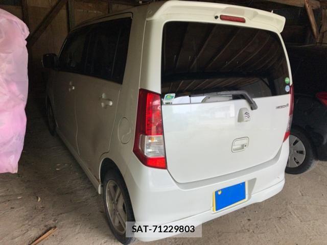 Suzuki WAGON R 2012-10 7252886-12