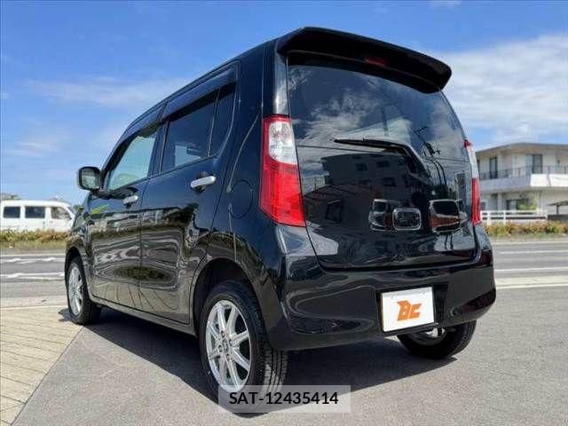Suzuki WAGON R 2014-01 7503874-12