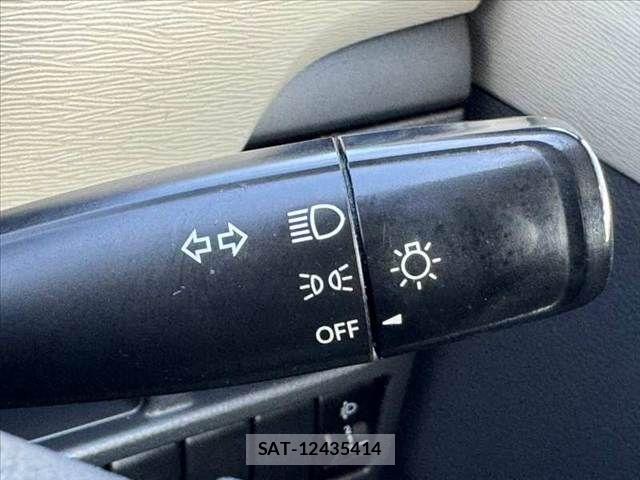 Suzuki WAGON R 2014-01 7503874-6