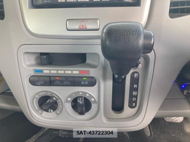 Suzuki WAGON R 2011-08 7503876-17