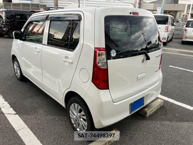 Suzuki WAGON R 2016-05 7621437-4