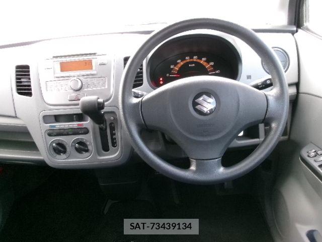 Suzuki WAGON R 2011-07 7621436-1