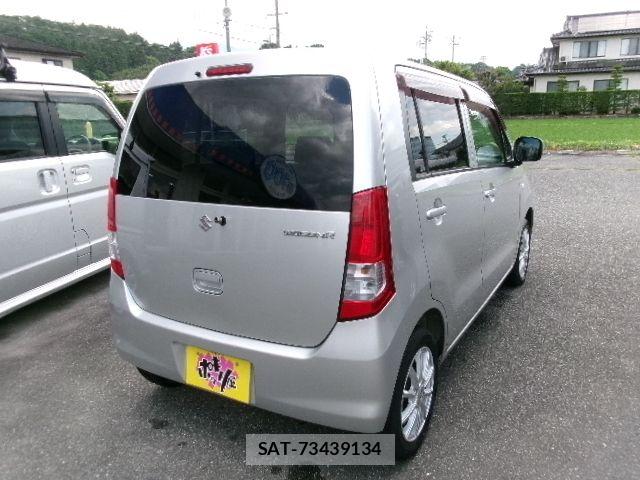 Suzuki WAGON R 2011-07 7621436-2
