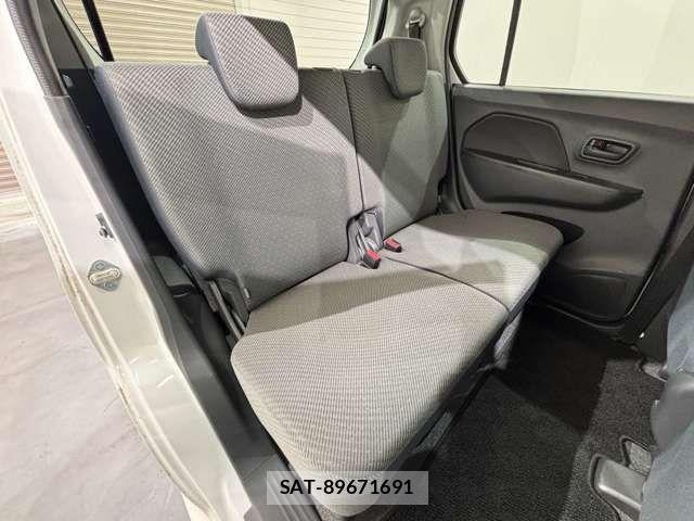 Suzuki WAGON R 2015-05 7880594-14