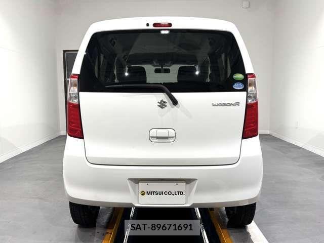 Suzuki WAGON R 2015-05 7880594-6