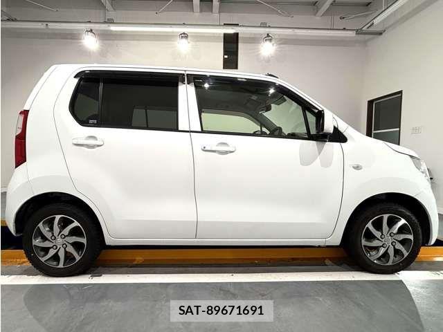 Suzuki WAGON R 2015-05 7880594-8