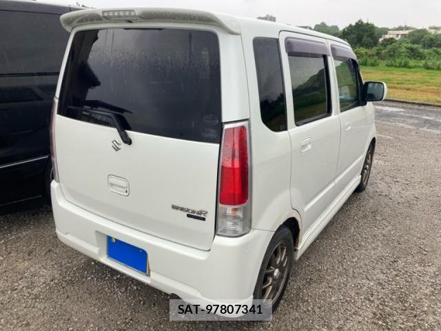 Suzuki WAGON R 2007-06 7903657-3