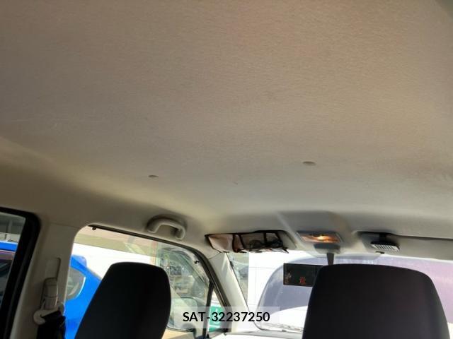 Suzuki WAGON R 2015-12 8039272-15