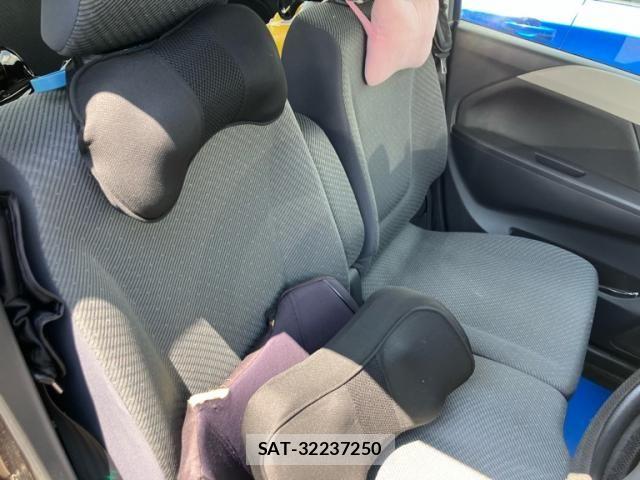 Suzuki WAGON R 2015-12 8039272-17