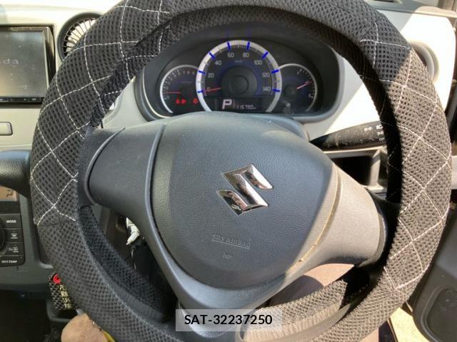 Suzuki WAGON R 2015-12 8039272-21