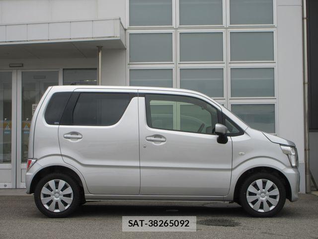 Suzuki WAGON R 2022-06 8076184-21