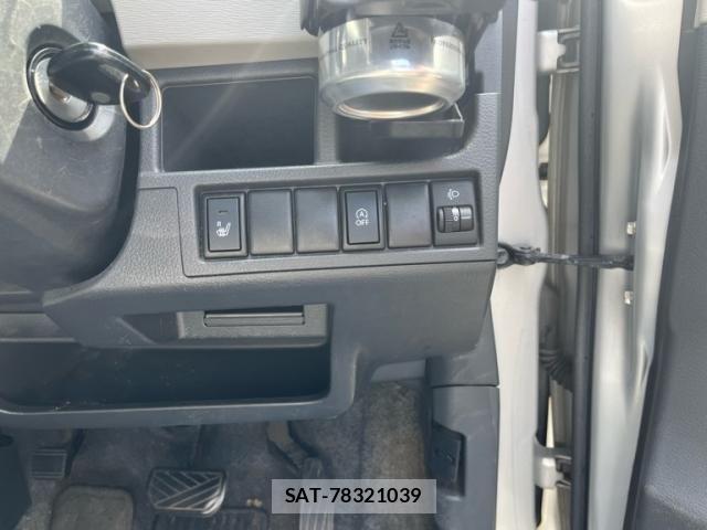 Suzuki WAGON R 2015-12 8102804-13