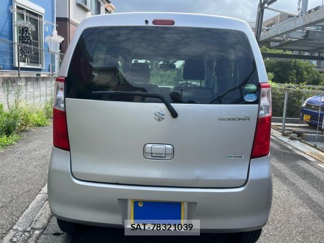 Suzuki WAGON R 2015-12 8102804-1