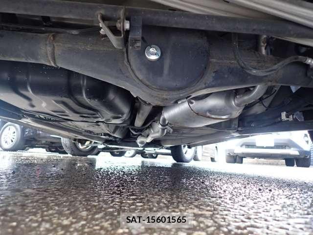 Suzuki WAGON R 2017-05 8102799-27