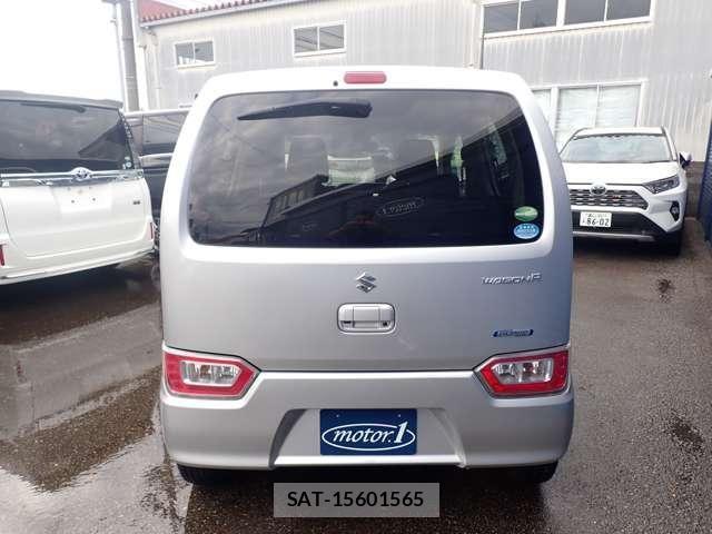 Suzuki WAGON R 2017-05 8102799-6