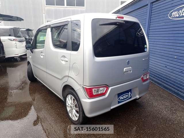 Suzuki WAGON R 2017-05 8102799-7