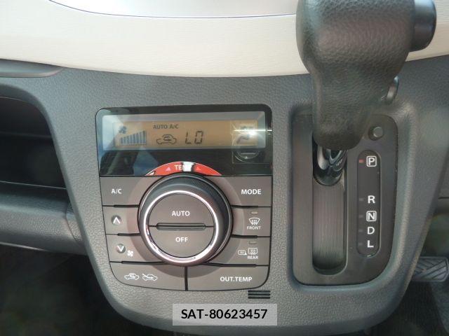 Suzuki WAGON R 2015-06 8133087-4
