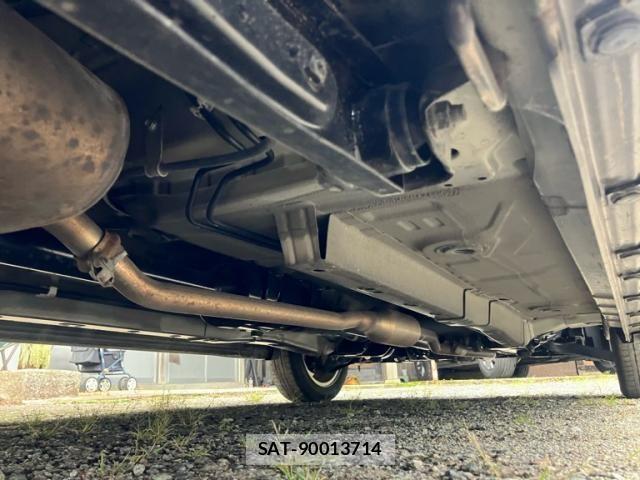 Suzuki WAGON R 2014-12 8232464-12