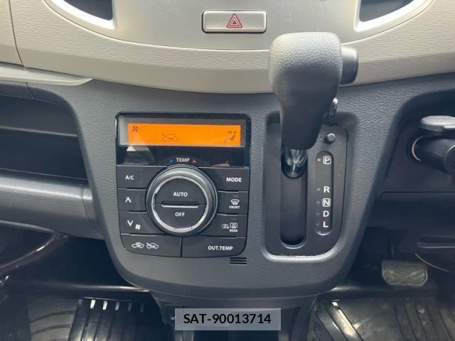 Suzuki WAGON R 2014-12 8232464-21