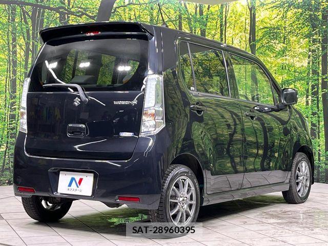 Suzuki WAGON R 2014-12 8247200-14