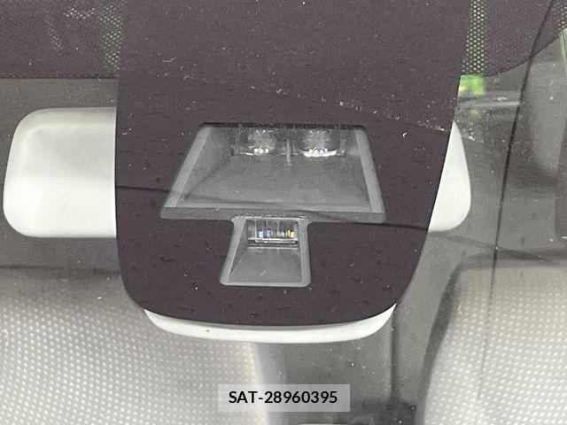 Suzuki WAGON R 2014-12 8247200-2