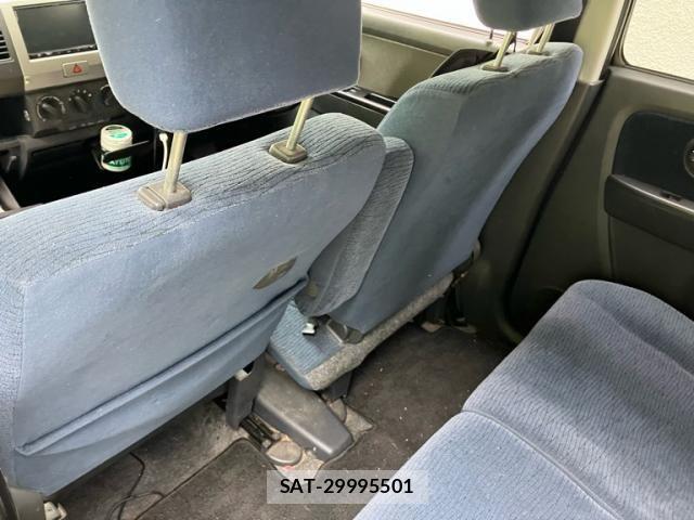 Suzuki WAGON R 2005-01 8247201-13