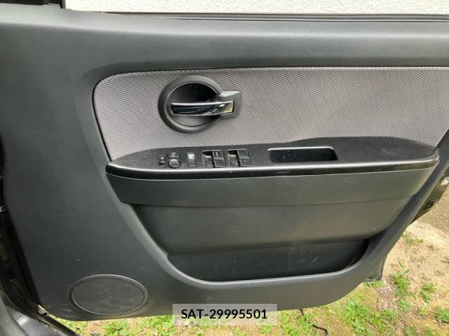 Suzuki WAGON R 2005-01 8247201-18