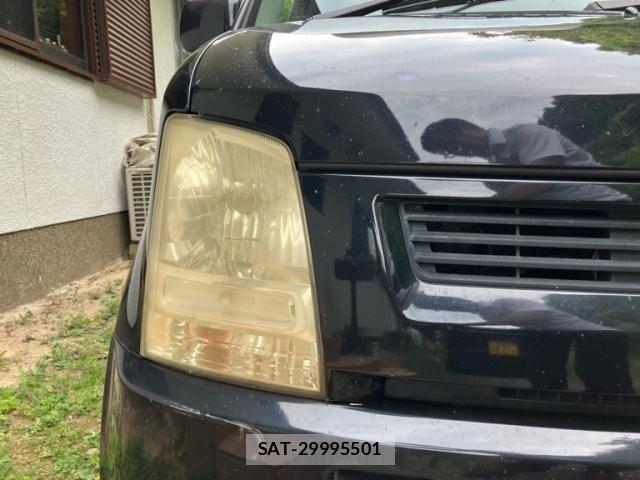 Suzuki WAGON R 2005-01 8247201-4