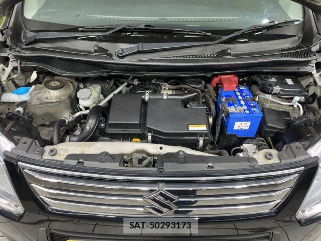 Suzuki WAGON R 2013-12 8318190-18