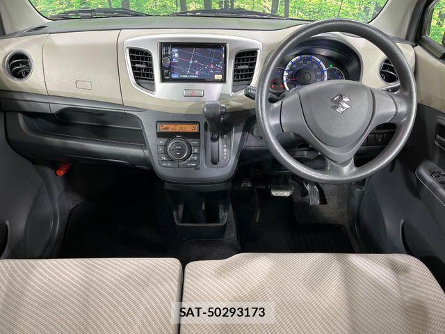 Suzuki WAGON R 2013-12 8318190-1