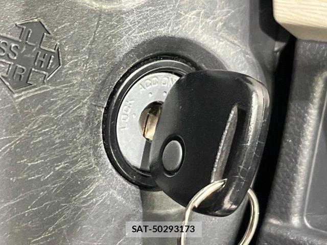 Suzuki WAGON R 2013-12 8318190-7