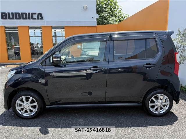 Suzuki WAGON R 2014-08 8318192-10