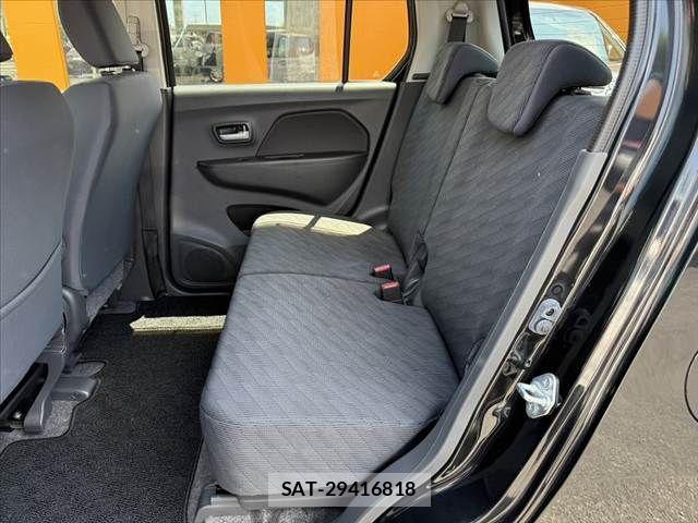 Suzuki WAGON R 2014-08 8318192-17