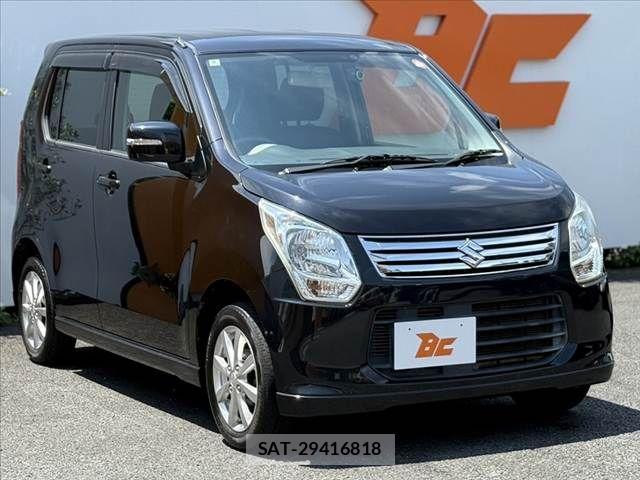 Suzuki WAGON R 2014-08 8318192-7